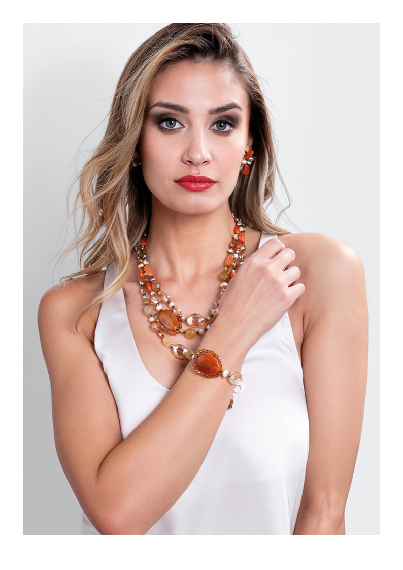 COLLANA CON CRISTALLI AGATA E PERLE