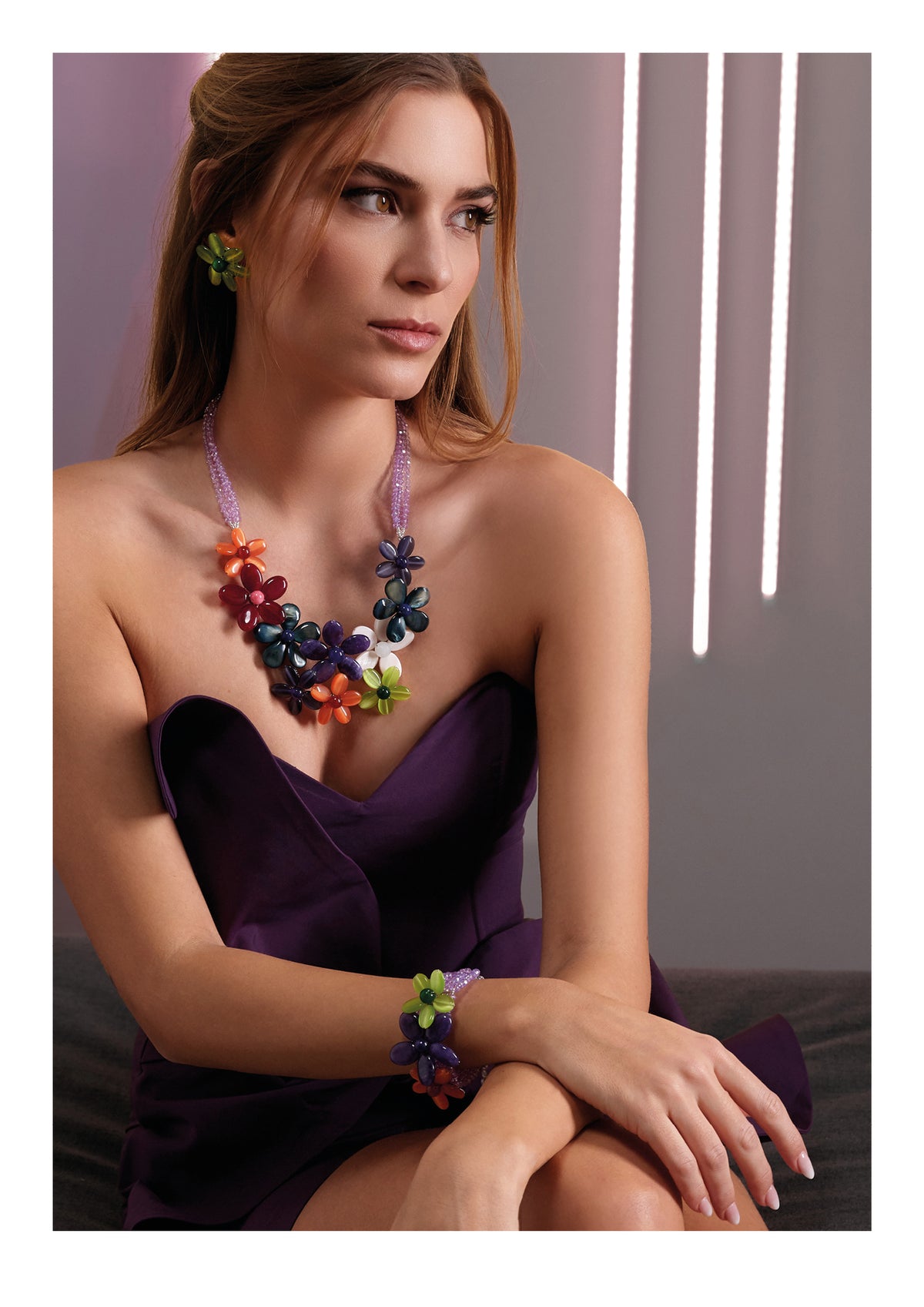 COLLANA CON AGATA MADREPERLA E CRISTALLI