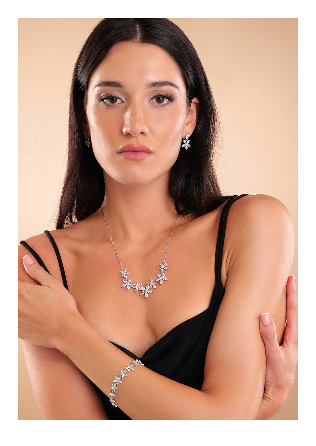 COLLANA RODIATA CON CUBIC ZIRCONIA