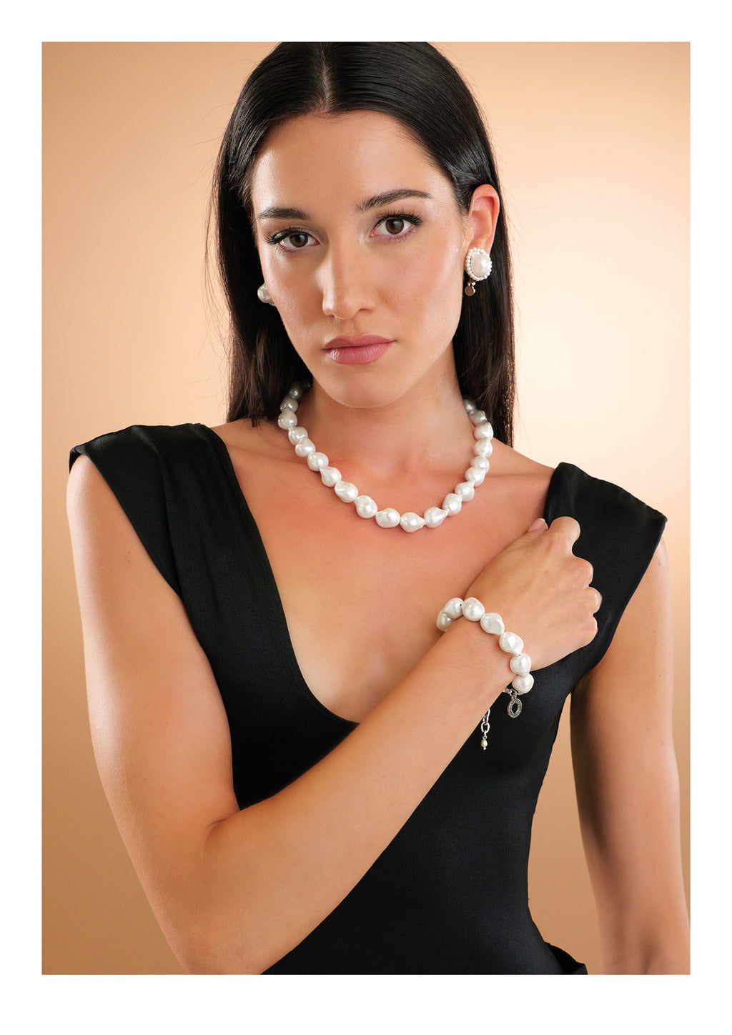 BRACCIALE CON PERLE
